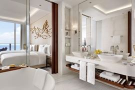 room-from-bathroom-atlantis